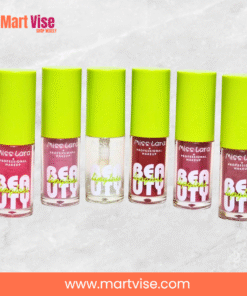 miss-lara-gloss-applicator-05.jpg – Miss Lara gloss applicator applying shade 05 evenly for hydrated lips