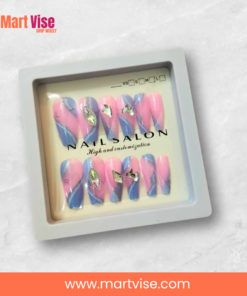 artificial-nail-set-2-gold-line.jpg – artificial nail set with gold line designs and crystals for elegant nail art