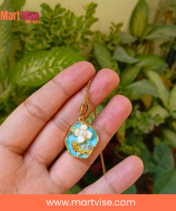 Gold-Tone Floral Pendant Necklace – You Deserve It Collection