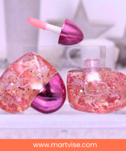 mocallure-lip-shiner-pakistan.jpg – moisturizing lip shiner in heart design