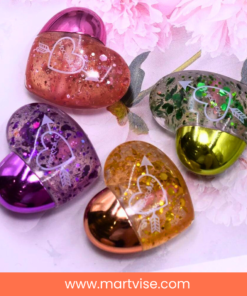 mocallure-sparkle-lip-gloss-set.jpg – set of heart lip shiners in assorted colours