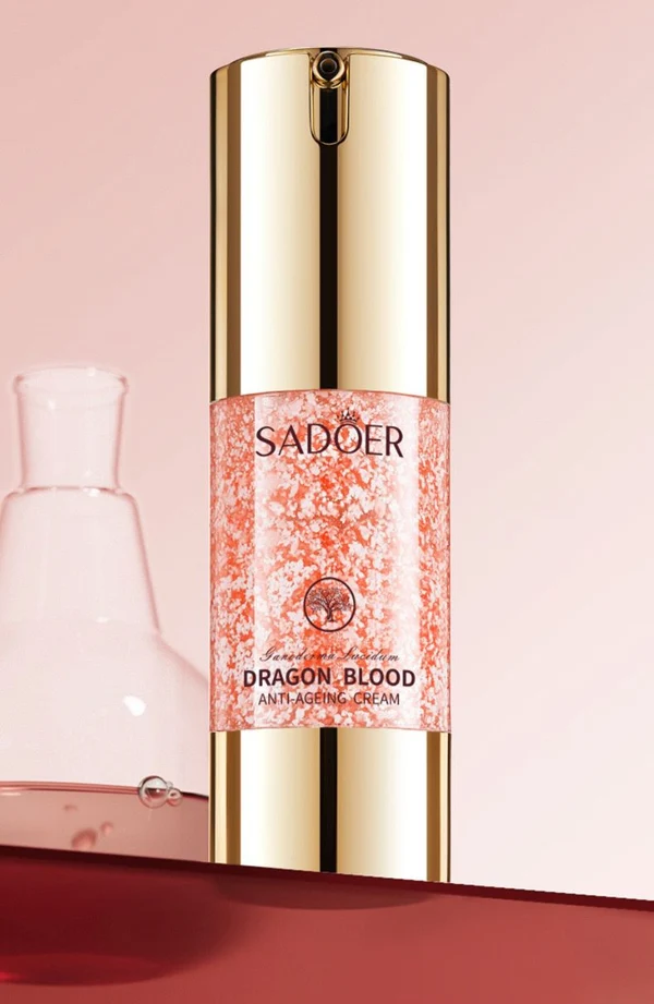 sadoer-anti-aging-cream-box-pakistan.jpg — Sadoer Dragon Blood face cream with red retail box for Pakistan shoppers